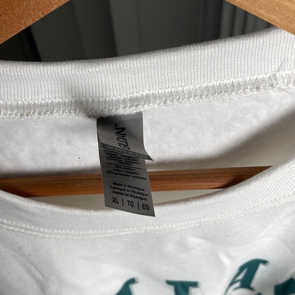 Gildan printed front size XL hoodie - Picture 2 of 2